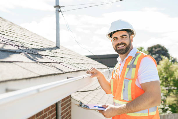 Best Roof Repair Services  in Menasha, WI